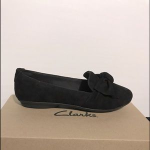 **FINAL REDUCTION*** Clark’s Gracelin Suede Shoe